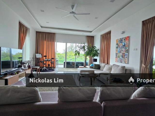 Condominium for sale in George Town