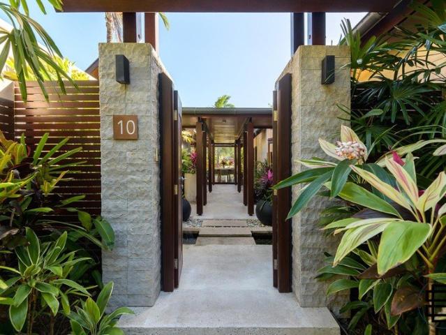 Villa for sale in Port Douglas, Queensland