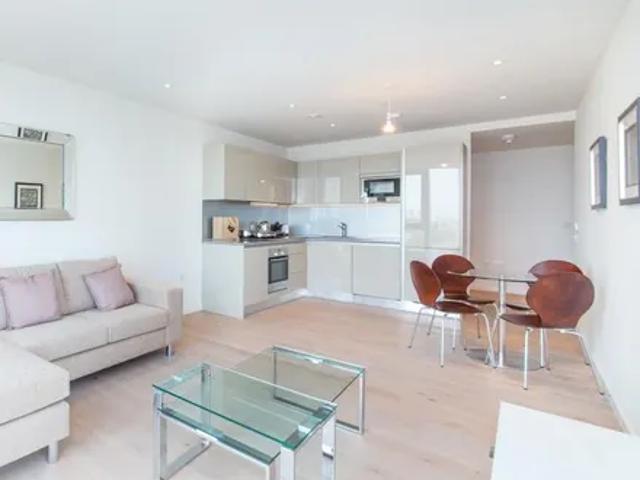 Apartment for rent in Elephant and Castle, Greater London