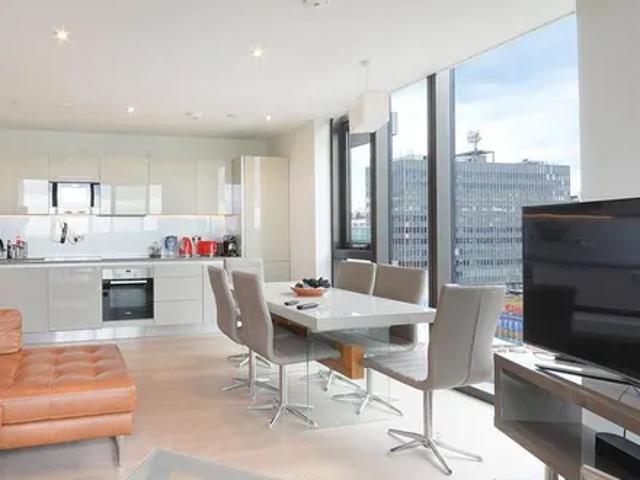 Apartment for rent in Elephant and Castle, Greater London