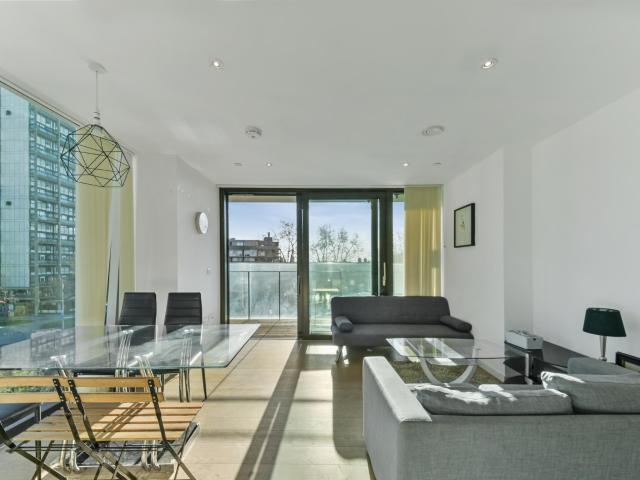 Apartment for rent in Elephant and Castle, Greater London