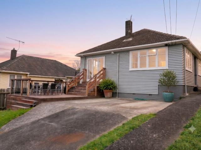House for rent in One Tree Hill, Oroua County