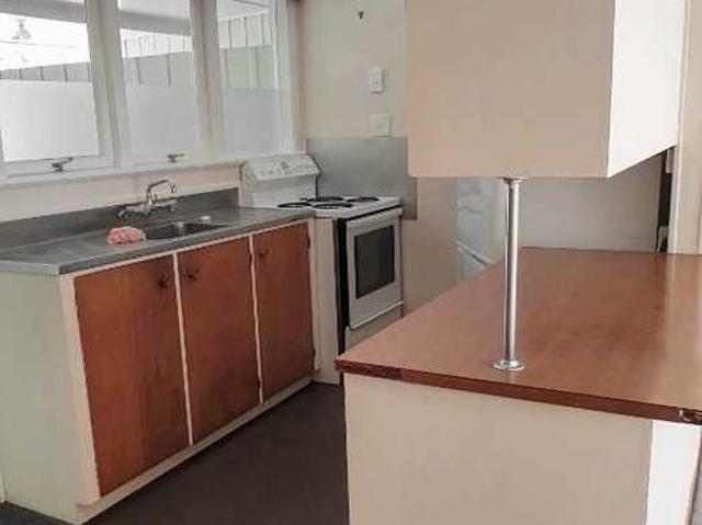 Apartment for rent in Oranga, Maungakiekie-Tāmaki