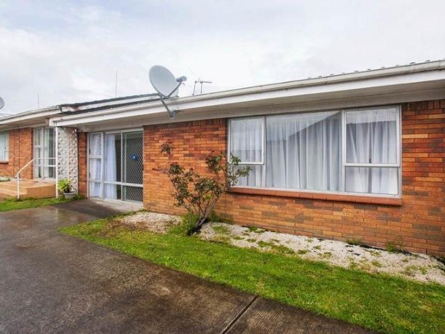 Apartment for rent in One Tree Hill, Maungakiekie-Tāmaki