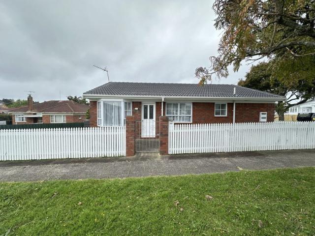 House for rent in Royal Oak, Oroua County