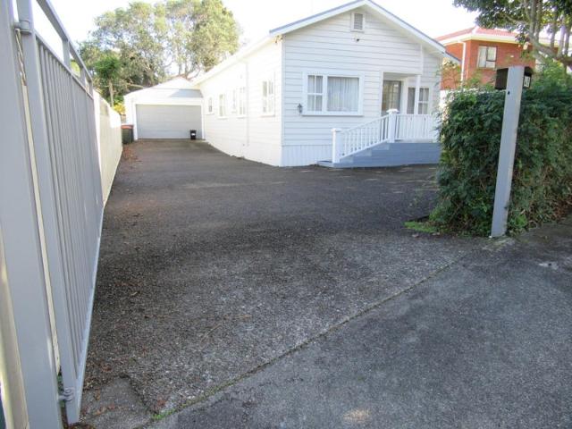 House for rent in One Tree Hill, Maungakiekie-Tāmaki