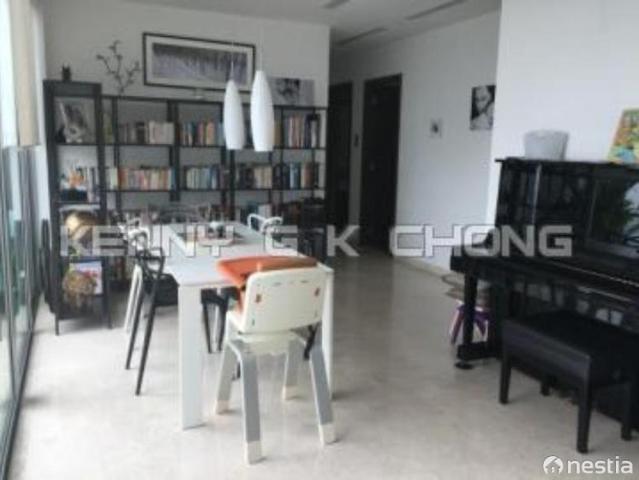 Apartment for sale in River Valley