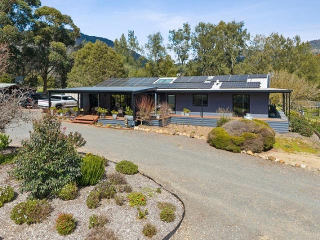 House for sale in Eildon, Victoria