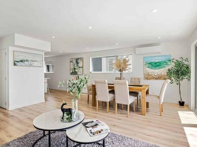 House for rent in Point England, Oroua County