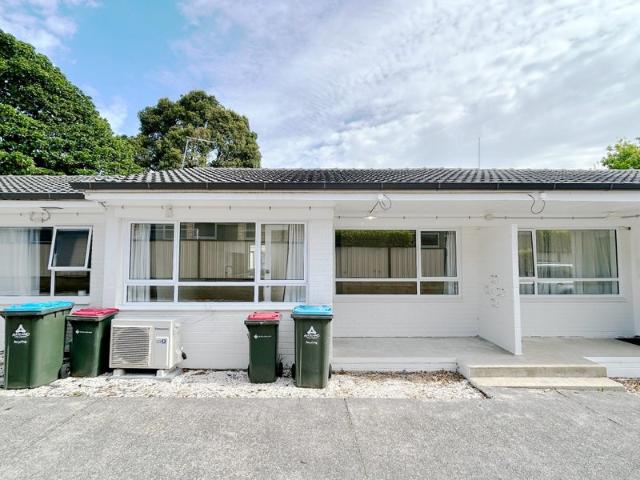 Apartment for rent in Royal Oak, Oroua County