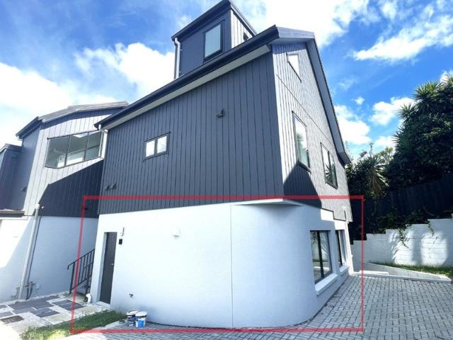 Apartment for rent in Royal Oak