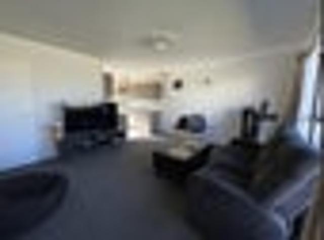 Apartment for rent in One Tree Hill, Oroua County