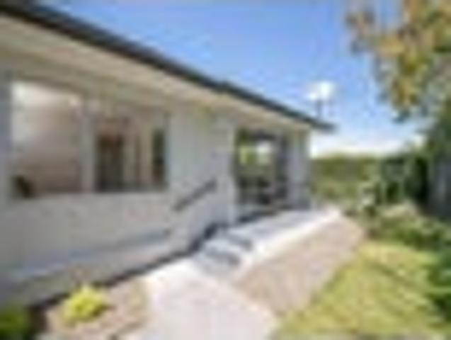 Apartment for rent in Royal Oak, Oroua County