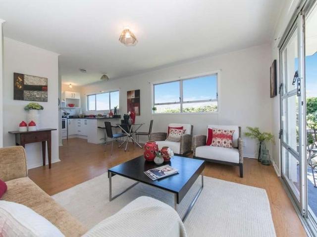 Apartment for rent in Royal Oak, Maungakiekie-Tāmaki