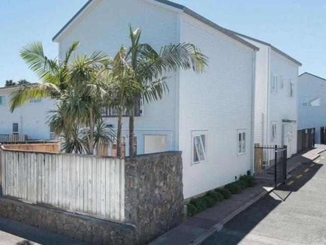 House for rent in Royal Oak, Oroua County