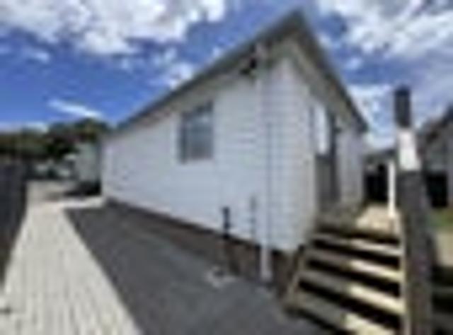 House for rent in One Tree Hill, Oroua County