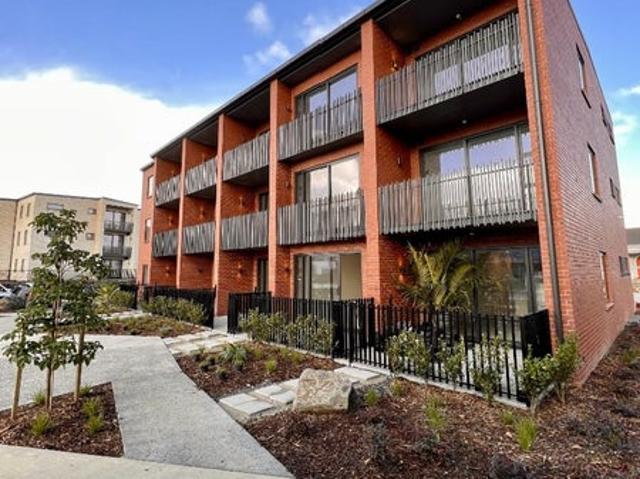 Apartment for rent in Royal Oak