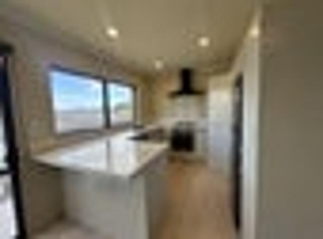 Townhouse for rent in Onehunga, Maungakiekie-Tāmaki