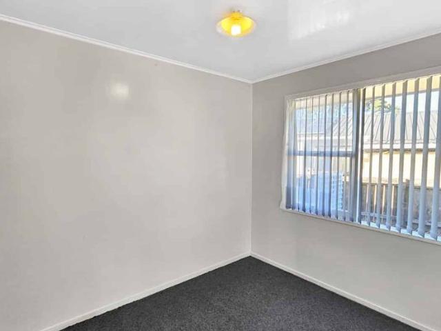 Apartment for rent in One Tree Hill, Oroua County