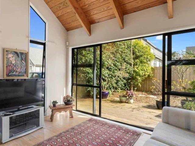 House for rent in One Tree Hill