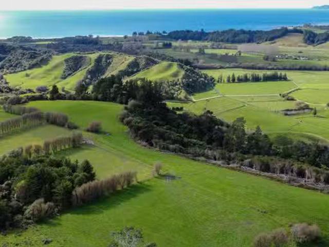 House for sale in Onekaka, Tasman