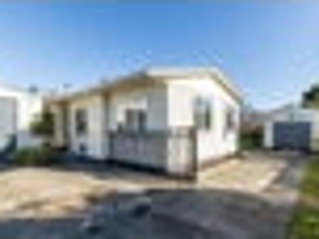 House for rent in Onekawa Central, Napier City