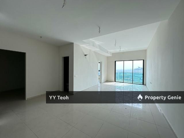 Condominium for sale in Malaka
