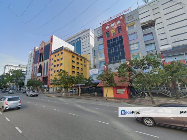 Shop for sale in Malaka