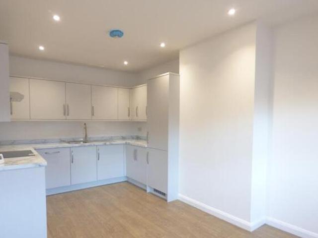 House for rent in Pilgrims' Hatch, Navestock Side