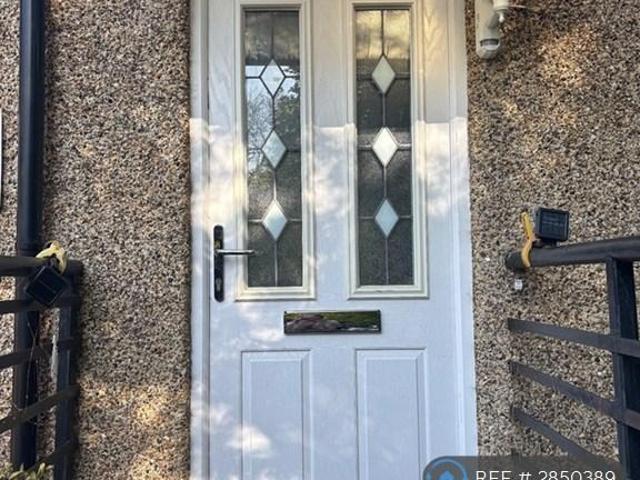 House for rent in Navestock Side, Essex