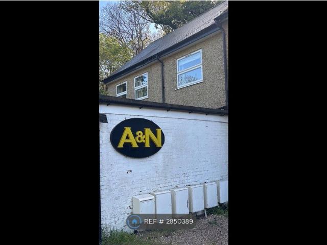 Apartment for rent in Navestock Side, Essex
