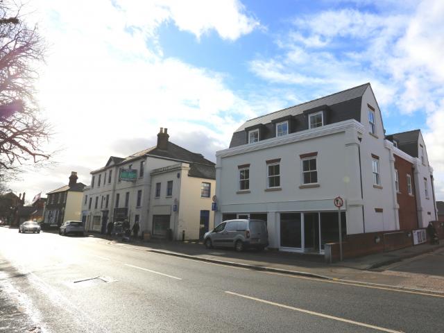 Apartment for rent in Town Centre, Roby Mill