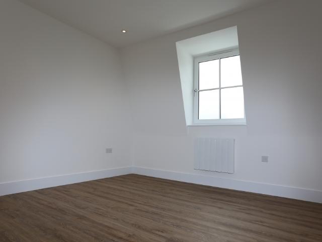 Apartment for rent in Town Centre, Roby Mill
