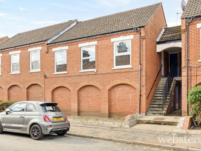 Apartment for rent in Heigham Grove, East Bank