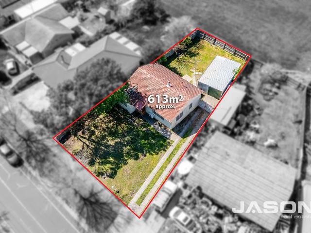 House for sale in Dallas, Victoria