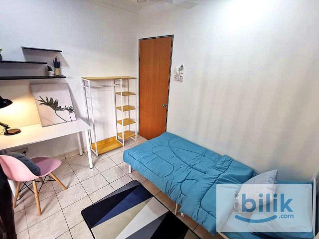 Room for rent in Petaling, Damansara Damai