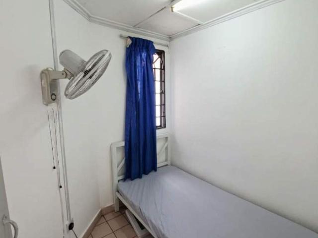Room for rent in PJU 6, Petaling Jaya