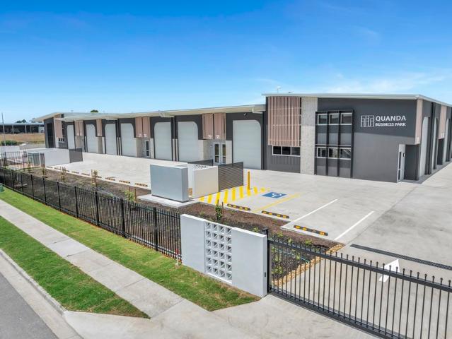 Warehouse for rent in Kings Creek, Queensland