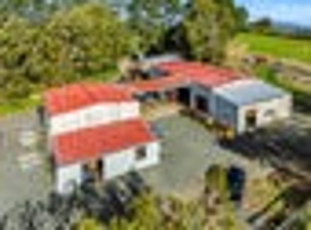 House for sale in Bombay, Auckland