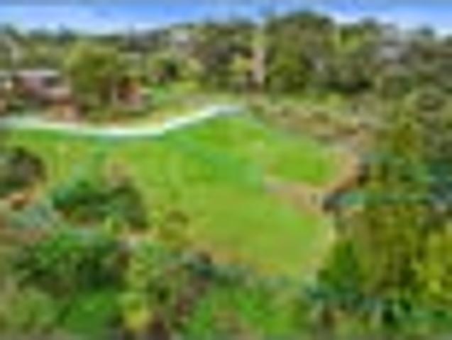 Land for sale in Paremoremo