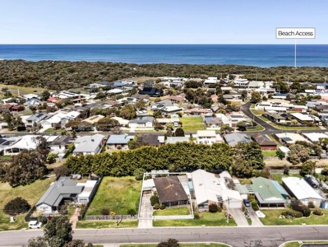 House for sale in Ocean Grove, Victoria
