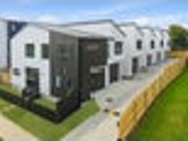 Townhouse for sale in East Tamaki