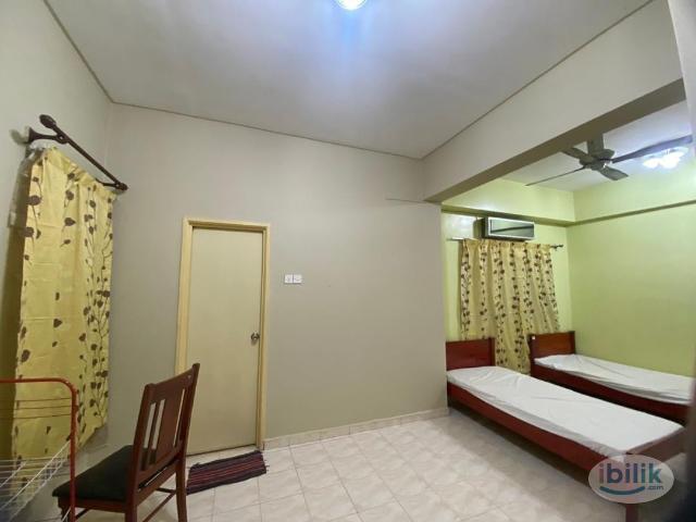 Room for rent in Country Heights Damansara, Kuala Lumpur