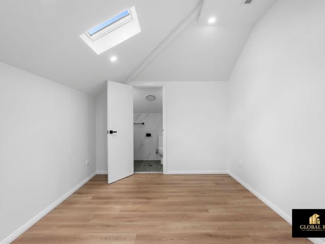Townhouse for sale in Lurnea