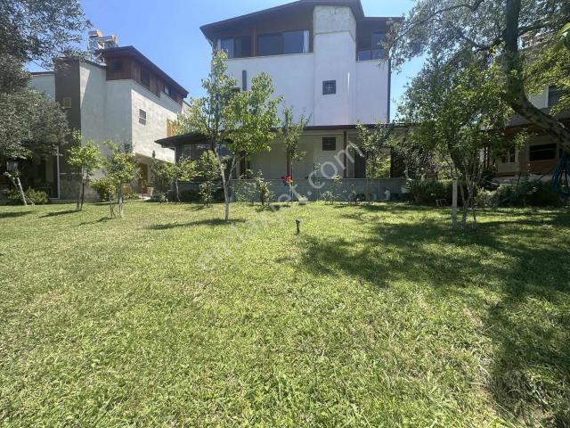 Burhaniye, Balikesir içerisinde satılık Villa