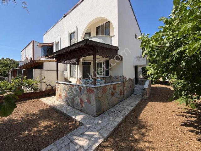Burhaniye, Balikesir içerisinde satılık Villa