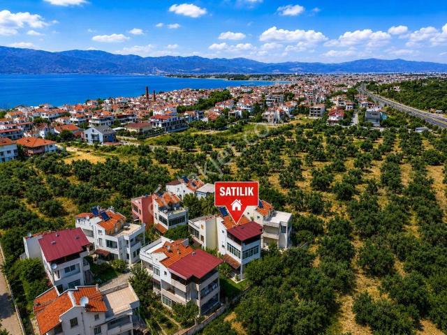 Burhaniye, Balikesir içerisinde satılık Villa