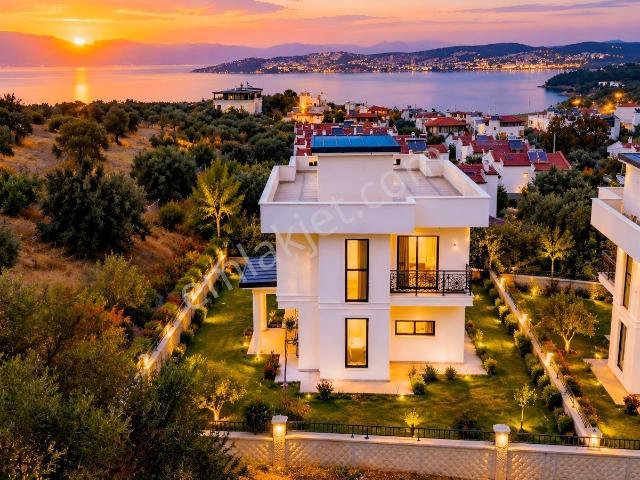 Gömeç içerisinde satılık Villa