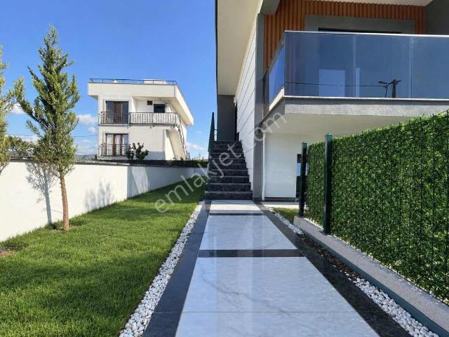 Burhaniye, Balikesir içerisinde satılık Villa