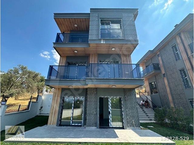Burhaniye, Balikesir içerisinde satılık Villa